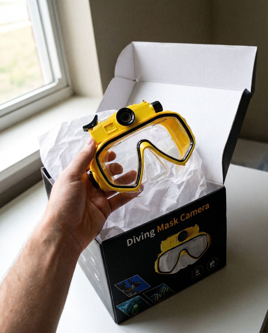 Customer unboxing the Deep Dive Goggles